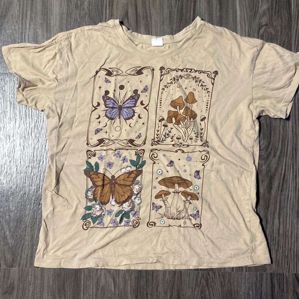 graphic T